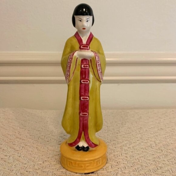 Vintage Japanese Figurine "Occupied Japan" - Picture 1 of 7
